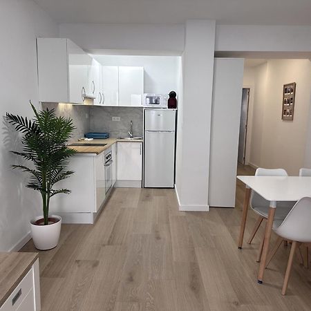 Artes Y Oficios Apartaments Ab Valencia Luaran gambar