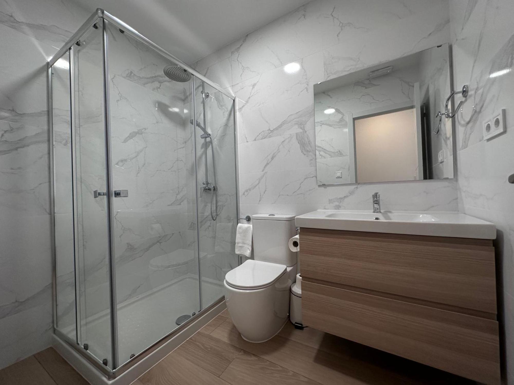 Artes Y Oficios Apartaments Ab Valencia Luaran gambar