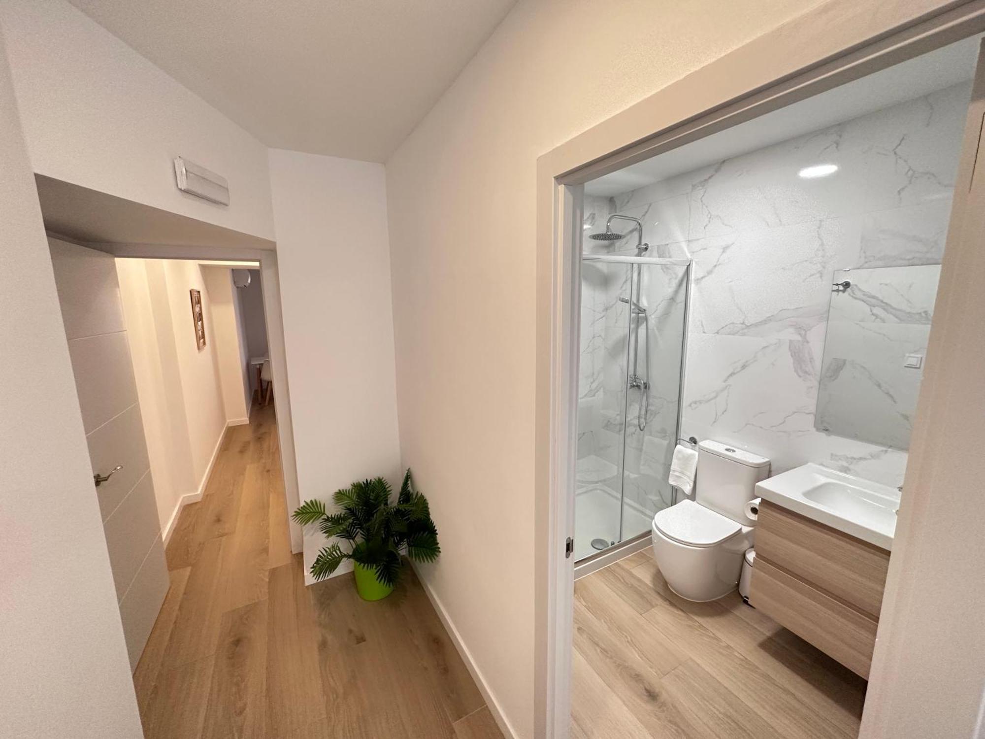 Artes Y Oficios Apartaments Ab Valencia Luaran gambar