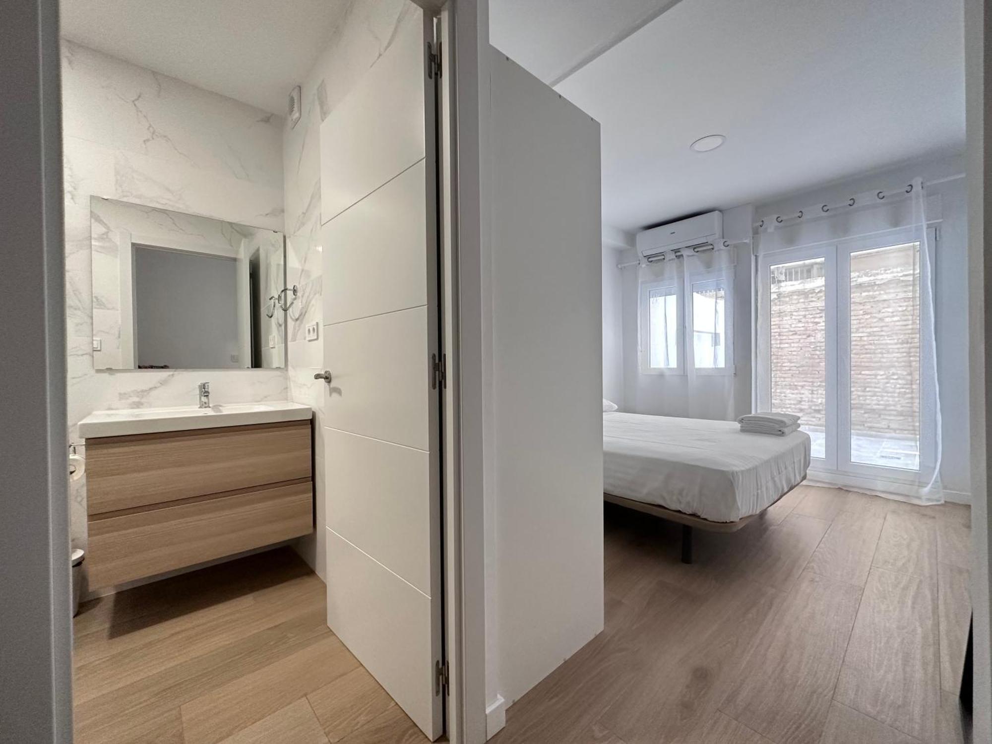 Artes Y Oficios Apartaments Ab Valencia Luaran gambar