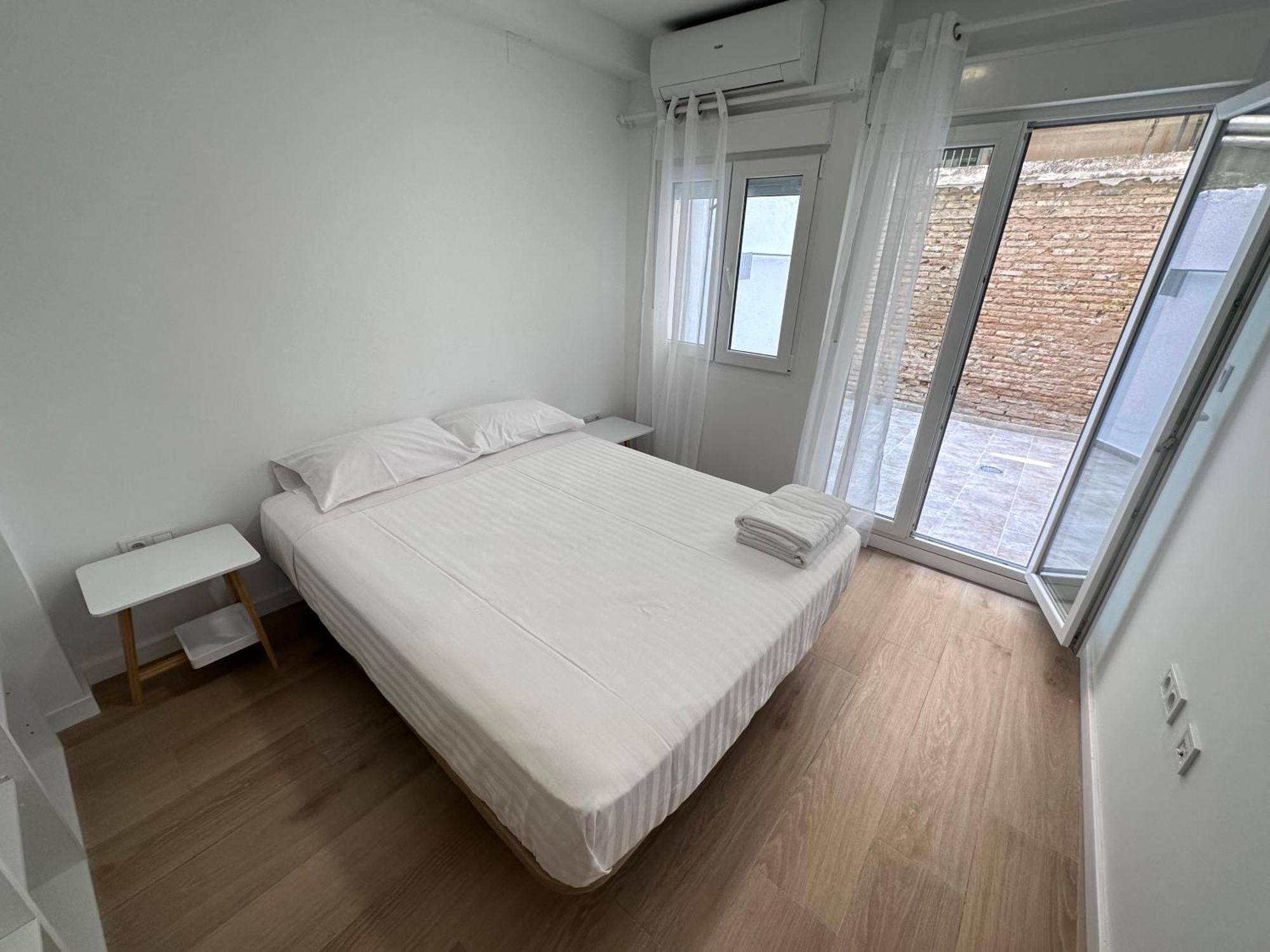 Artes Y Oficios Apartaments Ab Valencia Luaran gambar
