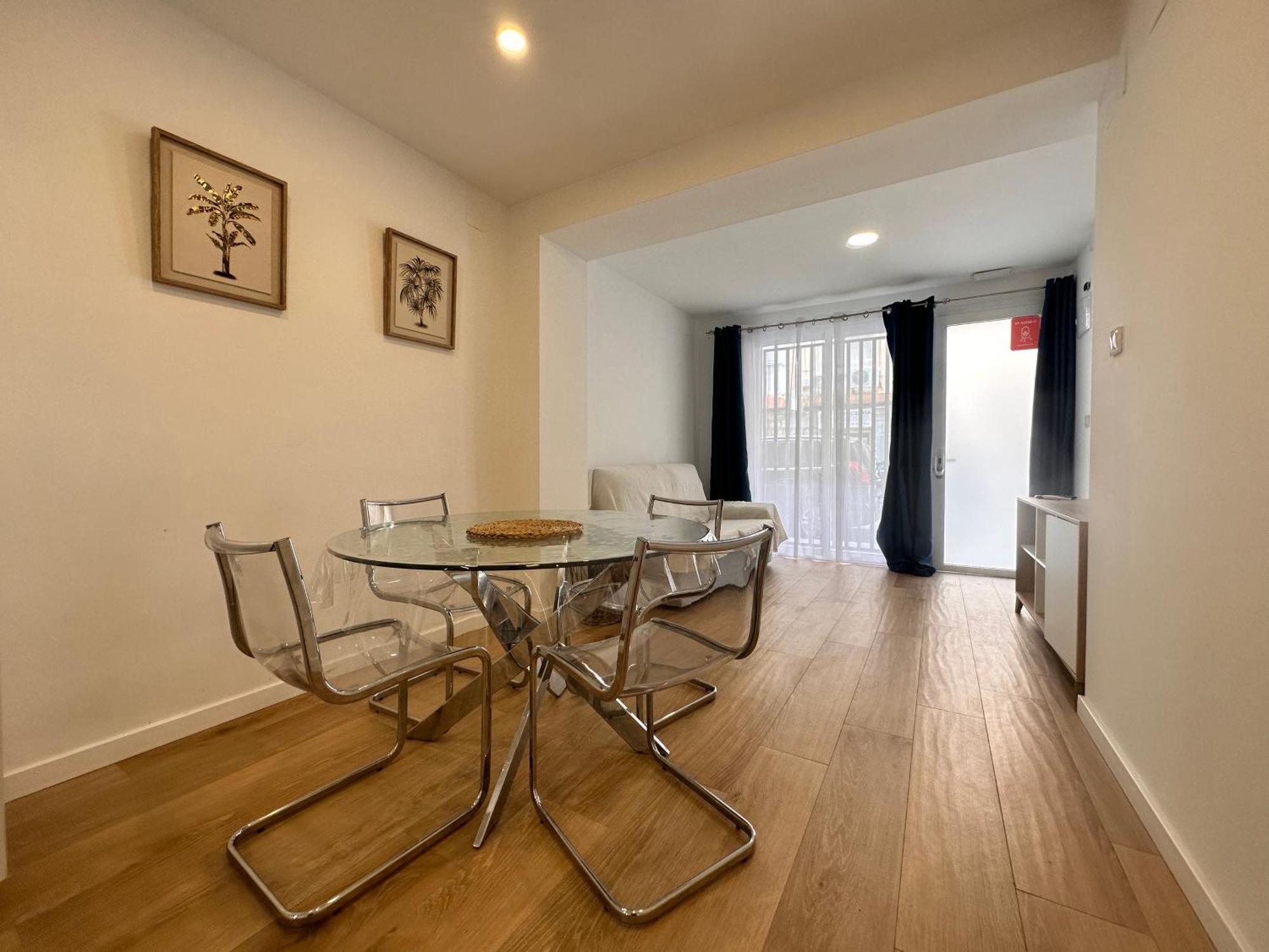 Artes Y Oficios Apartaments Ab Valencia Luaran gambar